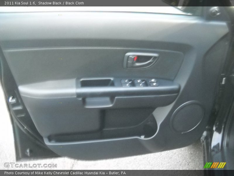 Shadow Black / Black Cloth 2011 Kia Soul 1.6