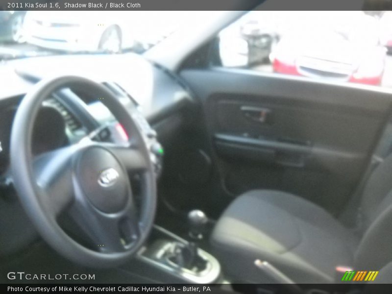 Shadow Black / Black Cloth 2011 Kia Soul 1.6