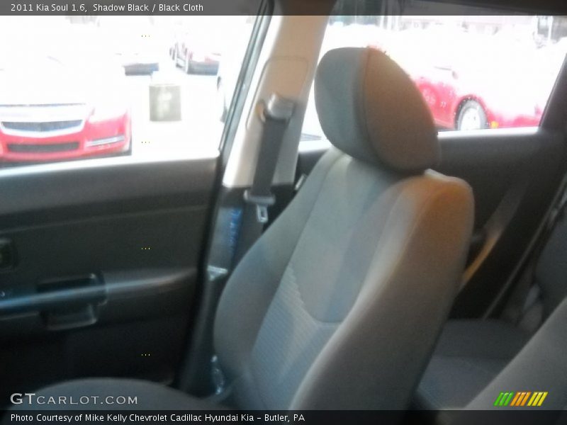 Shadow Black / Black Cloth 2011 Kia Soul 1.6