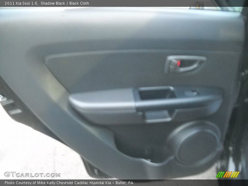 Shadow Black / Black Cloth 2011 Kia Soul 1.6