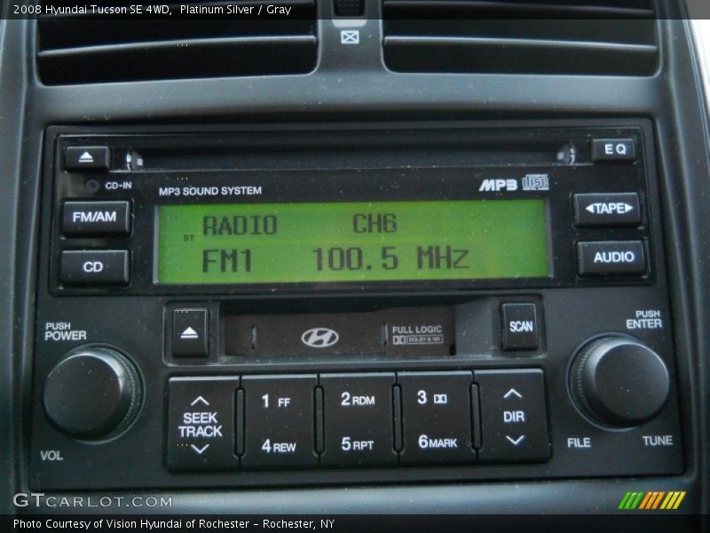Platinum Silver / Gray 2008 Hyundai Tucson SE 4WD
