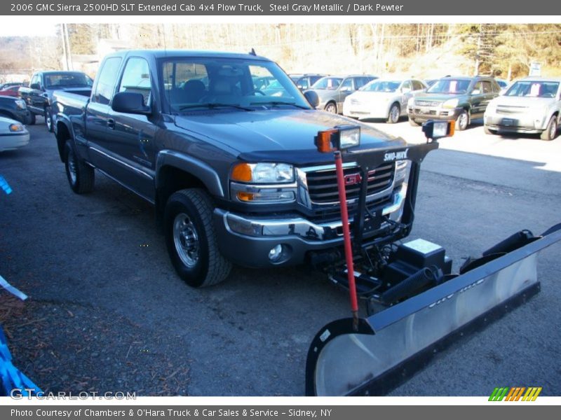 Front 3/4 View of 2006 Sierra 2500HD SLT Extended Cab 4x4 Plow Truck