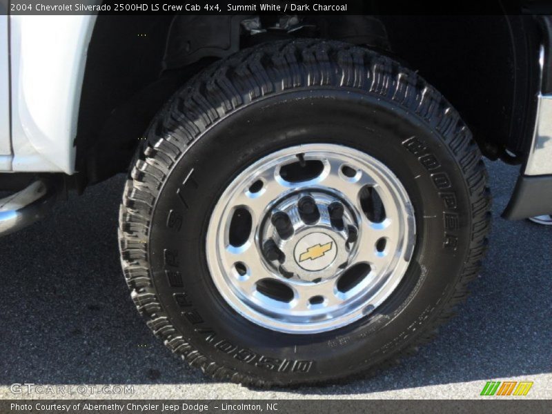 Summit White / Dark Charcoal 2004 Chevrolet Silverado 2500HD LS Crew Cab 4x4