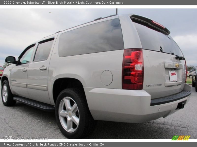 Silver Birch Metallic / Light Cashmere/Dark Cashmere 2009 Chevrolet Suburban LT