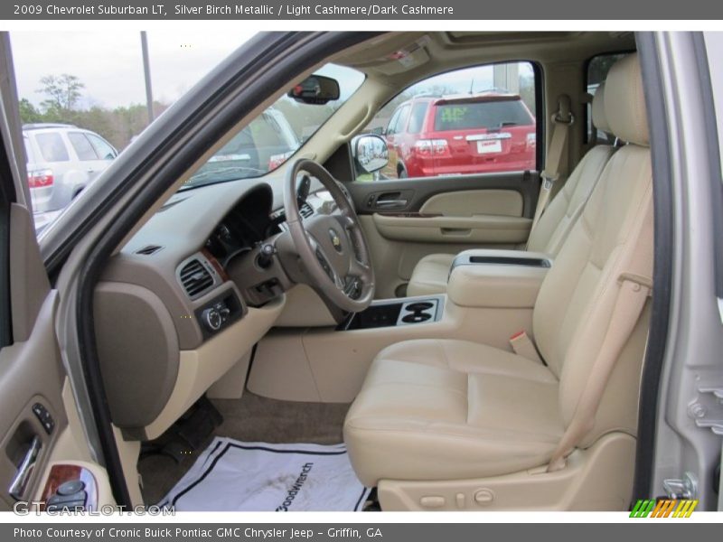Silver Birch Metallic / Light Cashmere/Dark Cashmere 2009 Chevrolet Suburban LT