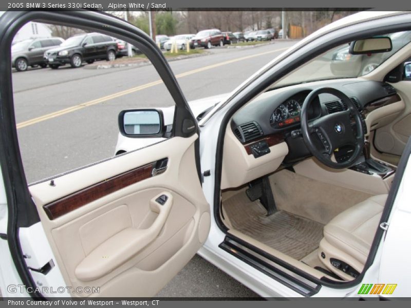 Alpine White / Sand 2005 BMW 3 Series 330i Sedan