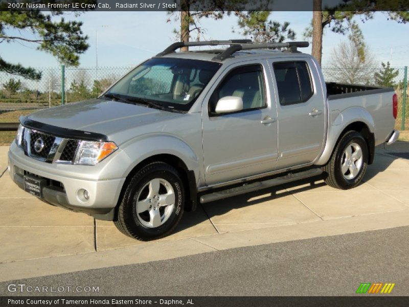 Radiant Silver / Steel 2007 Nissan Frontier LE Crew Cab
