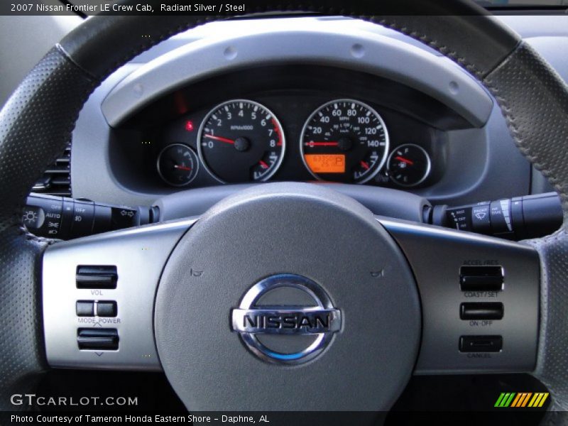 Radiant Silver / Steel 2007 Nissan Frontier LE Crew Cab