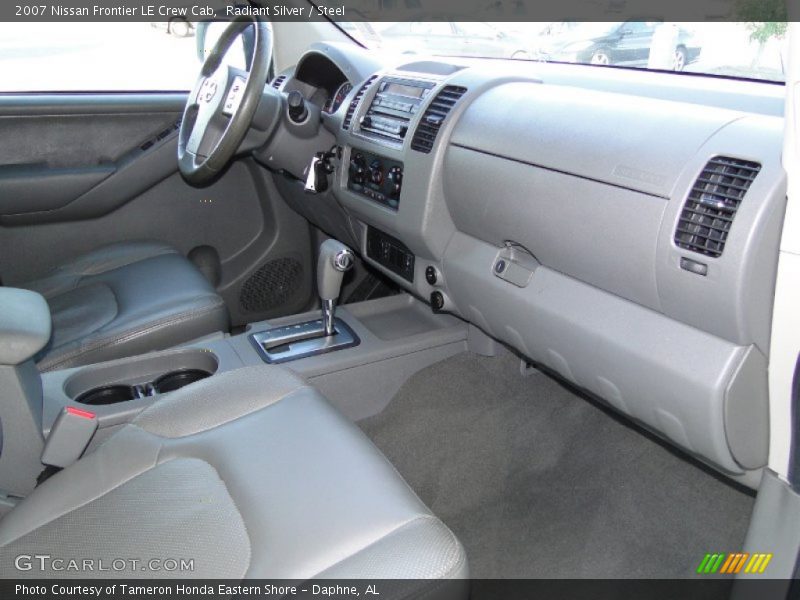 Radiant Silver / Steel 2007 Nissan Frontier LE Crew Cab