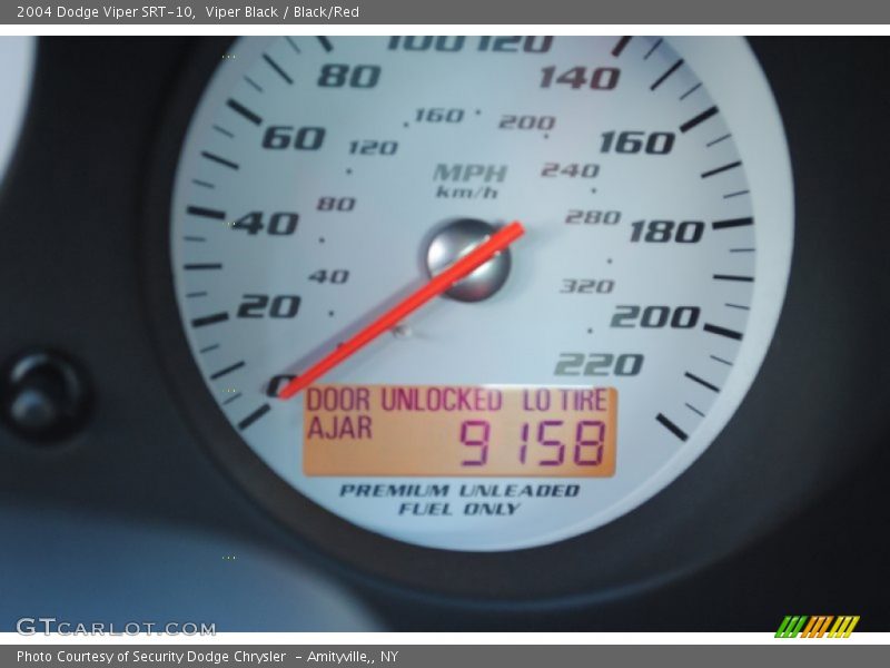 Viper Black / Black/Red 2004 Dodge Viper SRT-10