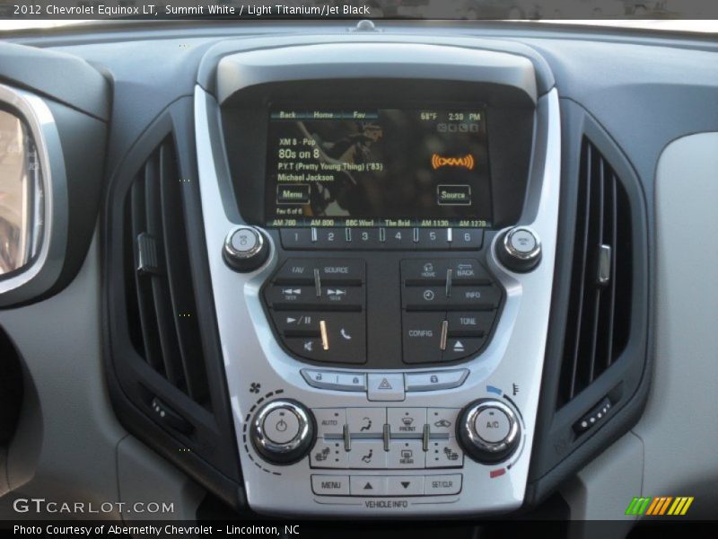 Summit White / Light Titanium/Jet Black 2012 Chevrolet Equinox LT