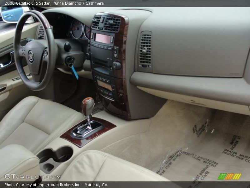 White Diamond / Cashmere 2006 Cadillac CTS Sedan