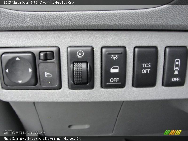 Silver Mist Metallic / Gray 2005 Nissan Quest 3.5 S