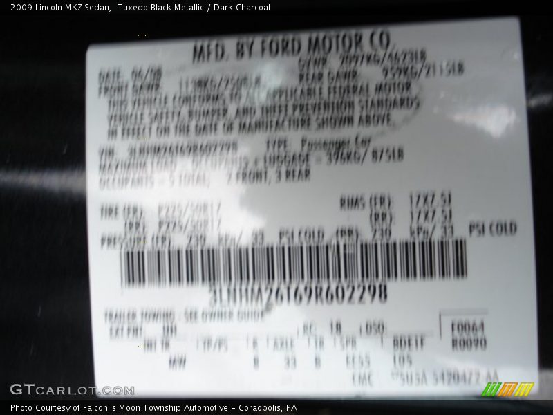 Tuxedo Black Metallic / Dark Charcoal 2009 Lincoln MKZ Sedan