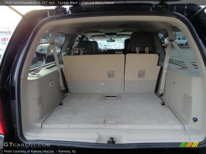  2010 Expedition EL XLT 4x4 Trunk