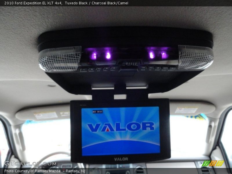 Tuxedo Black / Charcoal Black/Camel 2010 Ford Expedition EL XLT 4x4