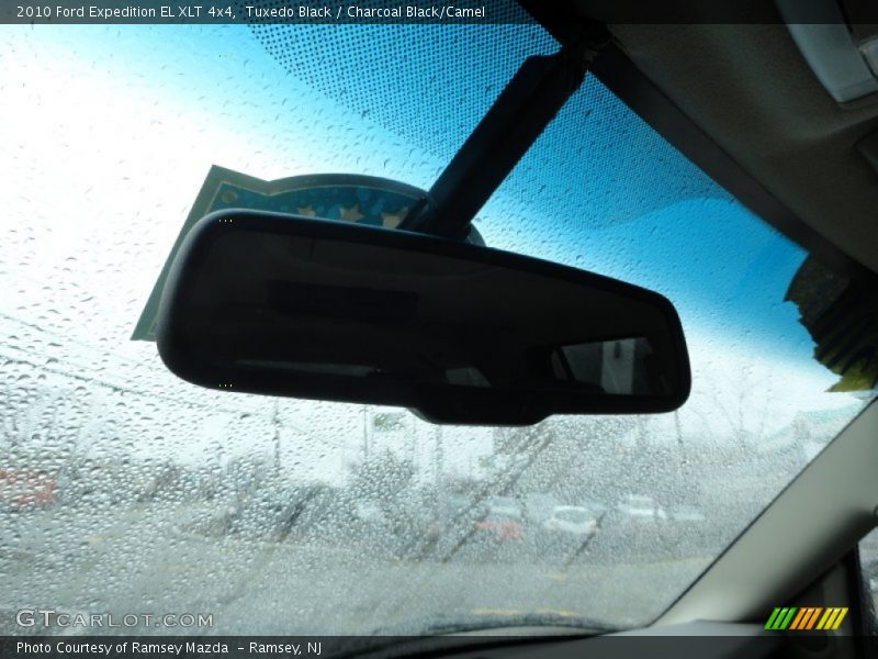 Tuxedo Black / Charcoal Black/Camel 2010 Ford Expedition EL XLT 4x4