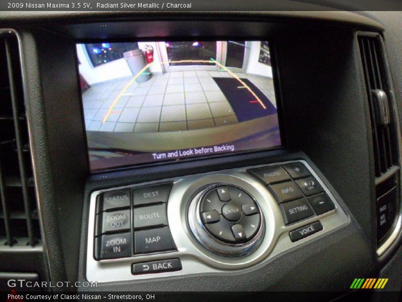 Radiant Silver Metallic / Charcoal 2009 Nissan Maxima 3.5 SV