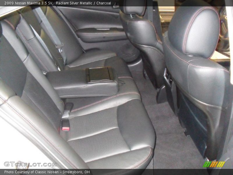 Radiant Silver Metallic / Charcoal 2009 Nissan Maxima 3.5 SV