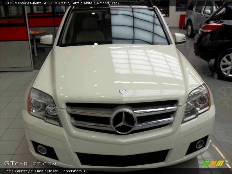 Arctic White / Almond/Black 2010 Mercedes-Benz GLK 350 4Matic