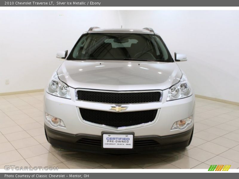 Silver Ice Metallic / Ebony 2010 Chevrolet Traverse LT