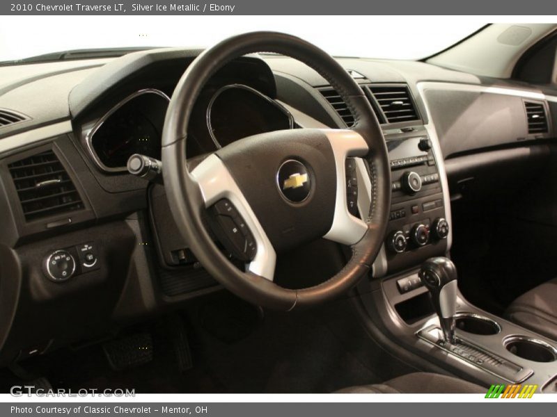 Silver Ice Metallic / Ebony 2010 Chevrolet Traverse LT