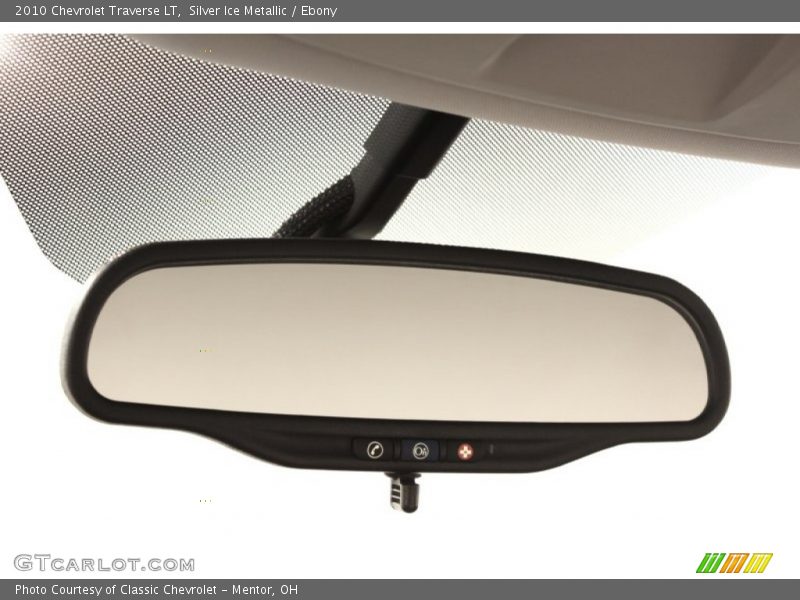 Silver Ice Metallic / Ebony 2010 Chevrolet Traverse LT