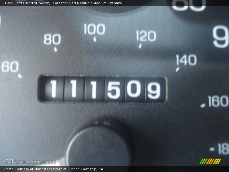 Toreador Red Metallic / Medium Graphite 1999 Ford Escort SE Sedan