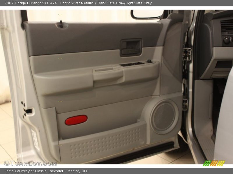 Bright Silver Metallic / Dark Slate Gray/Light Slate Gray 2007 Dodge Durango SXT 4x4