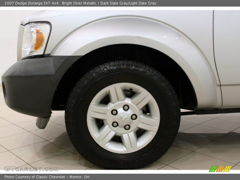 Bright Silver Metallic / Dark Slate Gray/Light Slate Gray 2007 Dodge Durango SXT 4x4