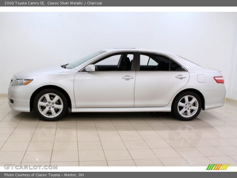 Classic Silver Metallic / Charcoal 2009 Toyota Camry SE