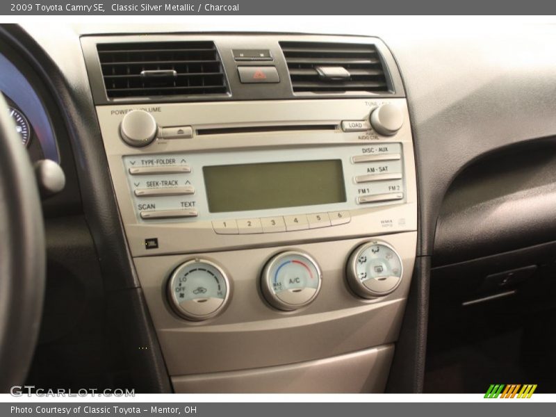 Classic Silver Metallic / Charcoal 2009 Toyota Camry SE