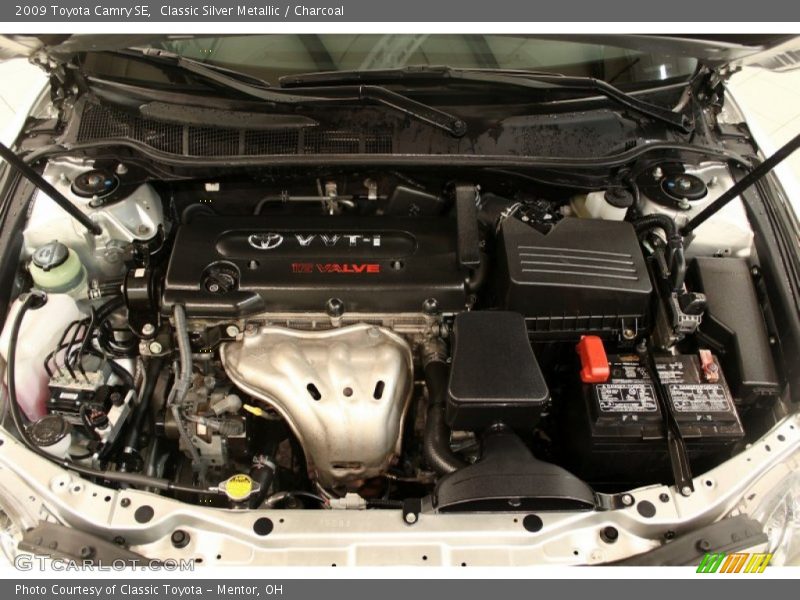 Classic Silver Metallic / Charcoal 2009 Toyota Camry SE