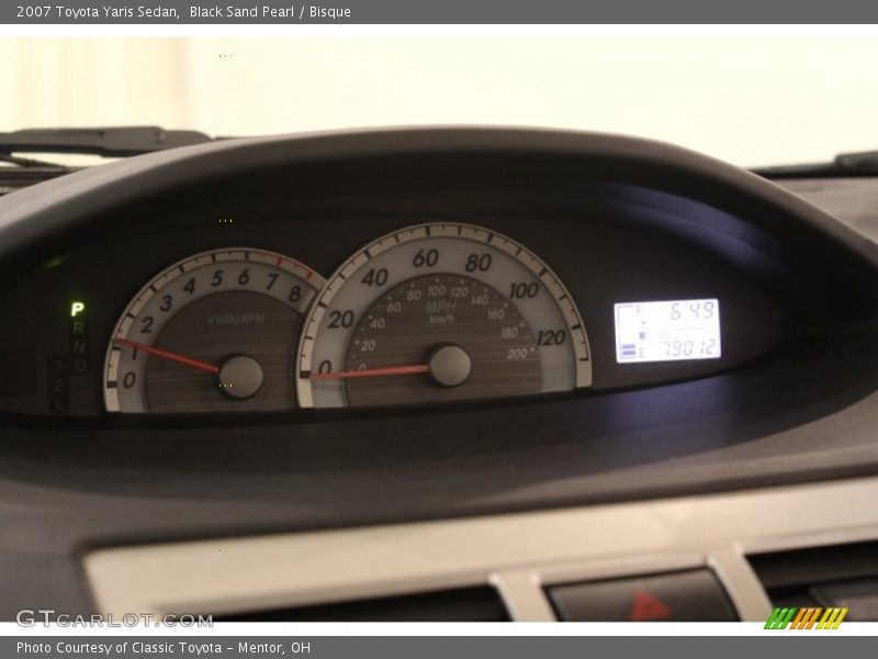 Black Sand Pearl / Bisque 2007 Toyota Yaris Sedan