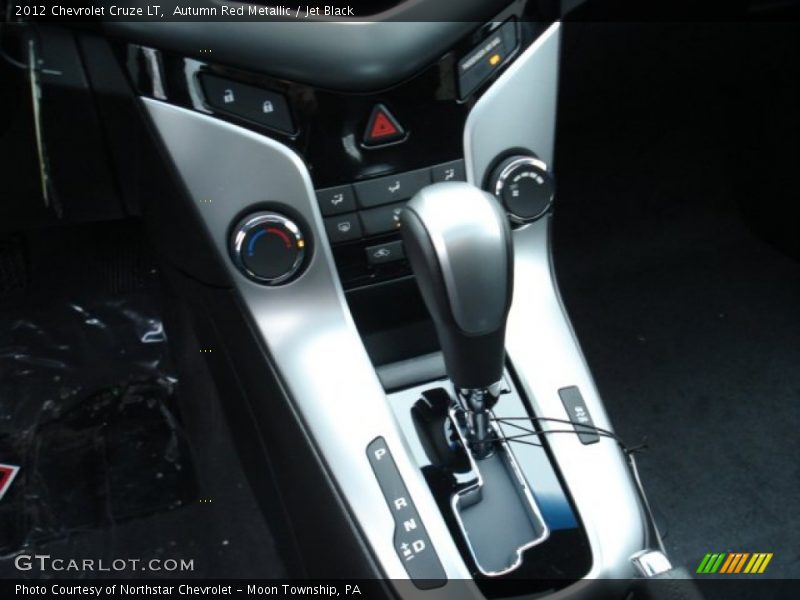 Autumn Red Metallic / Jet Black 2012 Chevrolet Cruze LT
