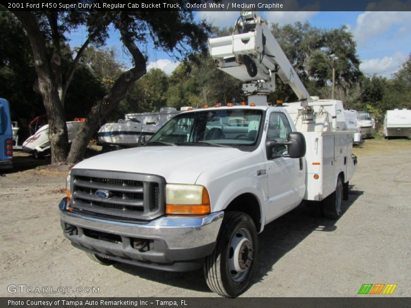  2001 F450 Super Duty XL Regular Cab Bucket Truck Oxford White