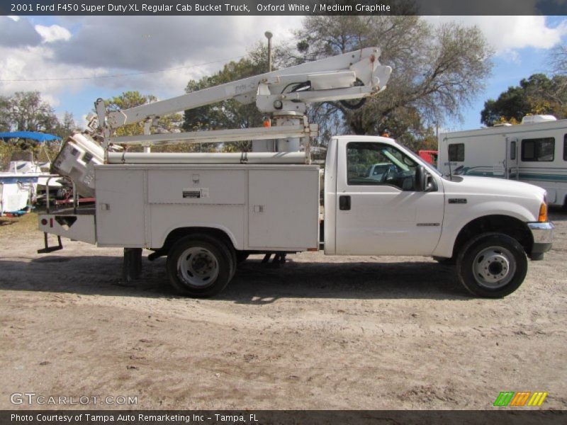  2001 F450 Super Duty XL Regular Cab Bucket Truck Oxford White