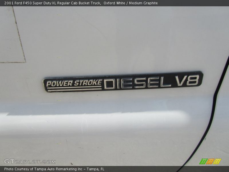 Oxford White / Medium Graphite 2001 Ford F450 Super Duty XL Regular Cab Bucket Truck