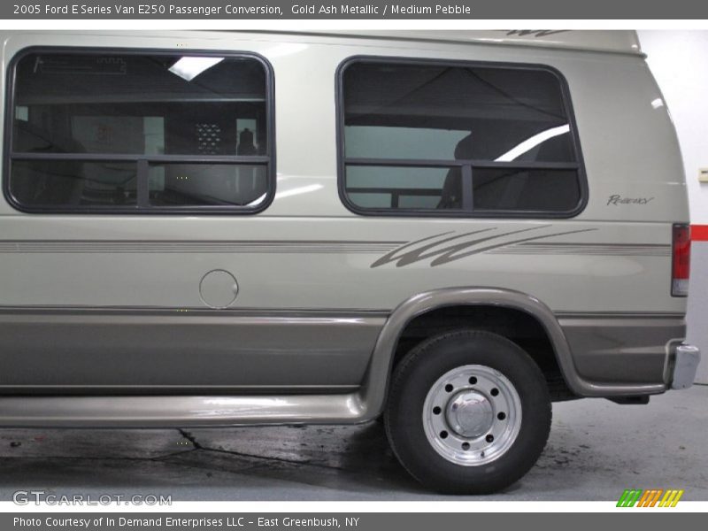 Gold Ash Metallic / Medium Pebble 2005 Ford E Series Van E250 Passenger Conversion