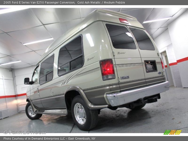 Gold Ash Metallic / Medium Pebble 2005 Ford E Series Van E250 Passenger Conversion