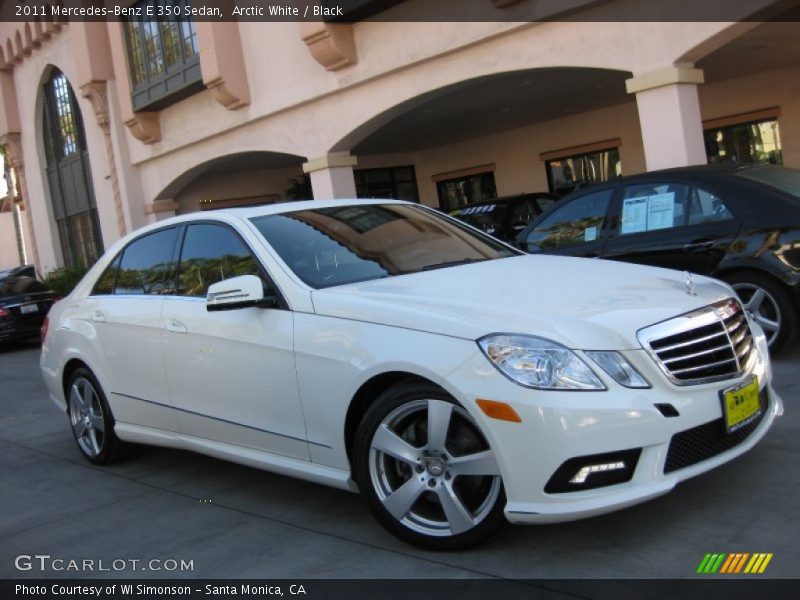 Arctic White / Black 2011 Mercedes-Benz E 350 Sedan