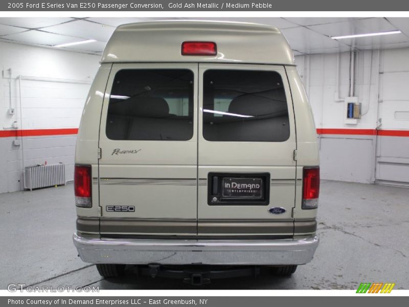 Gold Ash Metallic / Medium Pebble 2005 Ford E Series Van E250 Passenger Conversion