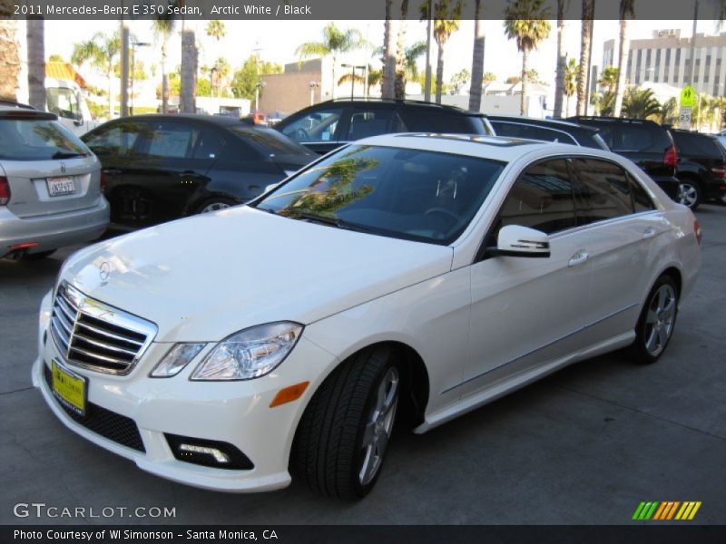 Arctic White / Black 2011 Mercedes-Benz E 350 Sedan