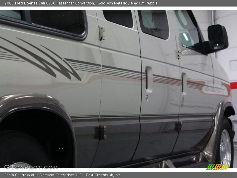 Gold Ash Metallic / Medium Pebble 2005 Ford E Series Van E250 Passenger Conversion