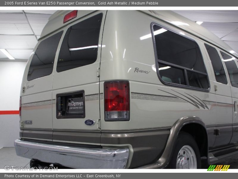 Gold Ash Metallic / Medium Pebble 2005 Ford E Series Van E250 Passenger Conversion