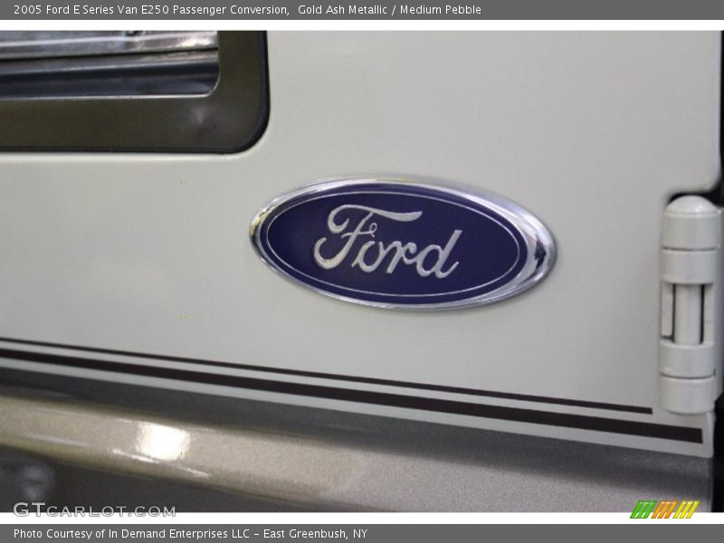 Gold Ash Metallic / Medium Pebble 2005 Ford E Series Van E250 Passenger Conversion