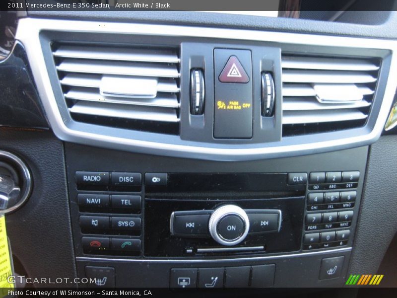 Arctic White / Black 2011 Mercedes-Benz E 350 Sedan