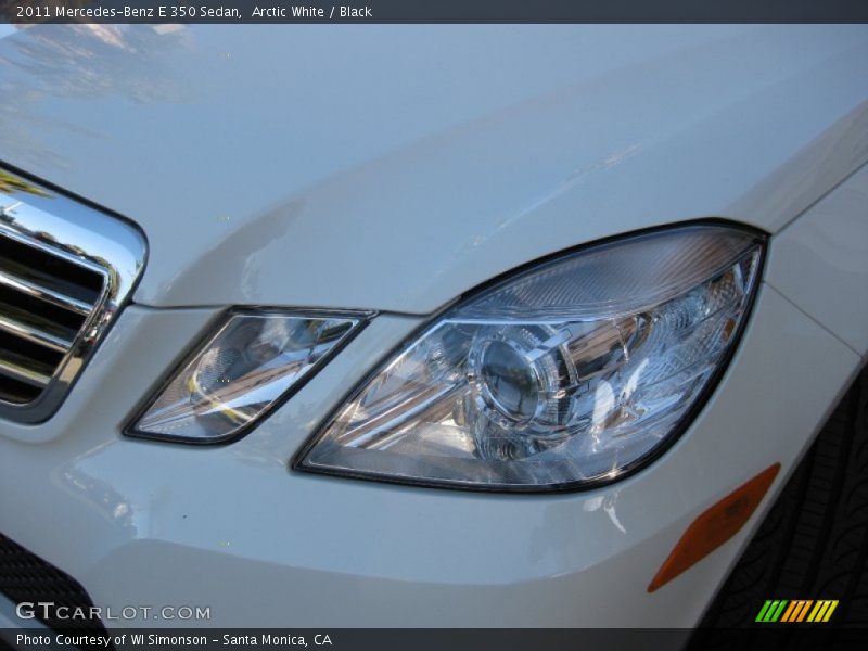 Arctic White / Black 2011 Mercedes-Benz E 350 Sedan