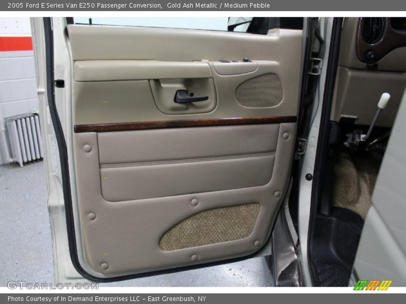 Gold Ash Metallic / Medium Pebble 2005 Ford E Series Van E250 Passenger Conversion