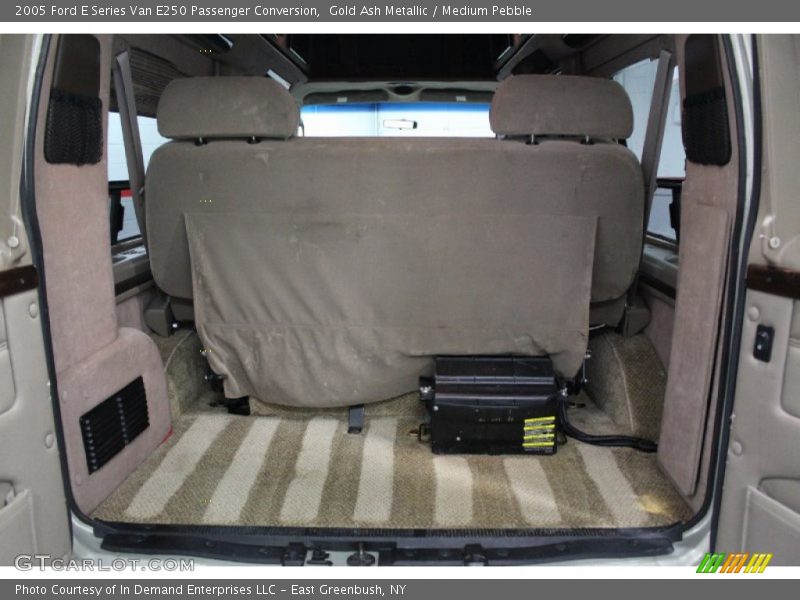 Gold Ash Metallic / Medium Pebble 2005 Ford E Series Van E250 Passenger Conversion